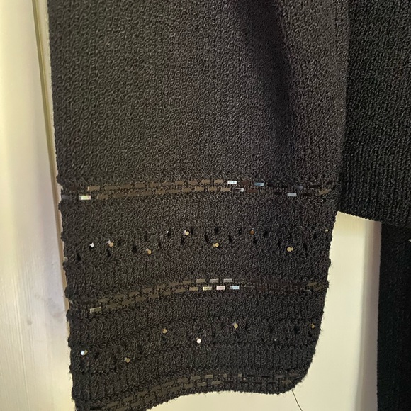 Elegant St John Evening wear. Black beaded jacket and long skirt. - Picture 5 of 11